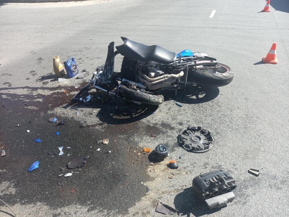 В Югре едва не погиб мотоциклист