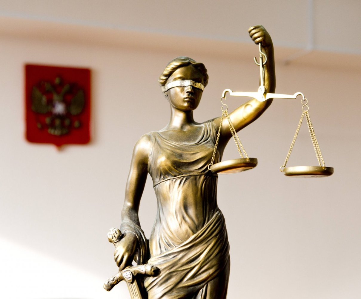 Тюменский суд отказал смягчить приговор продавцу контрафактного алкоголя