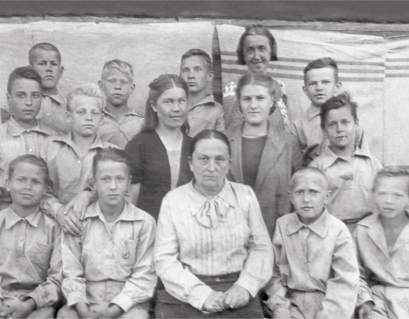Осенью 1942 года в Ханты-Мансийский национальный округ были эвакуированы 10 ленинградских детдомов.jpg